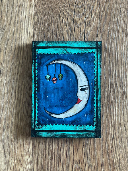 Luna Plaque