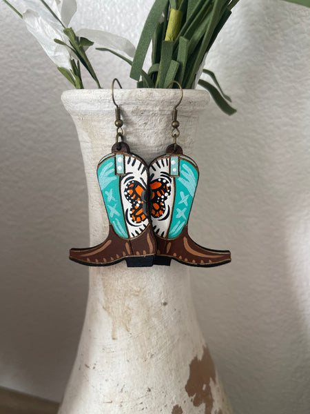 Bota Earrings- monarca white/aqua
