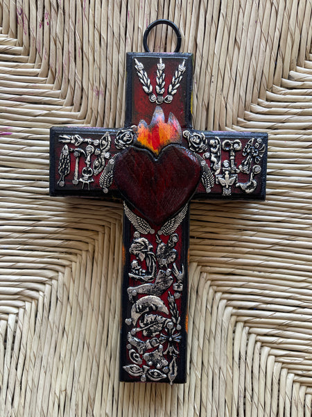 Milagro Sacred Heart Black Flowers Cross